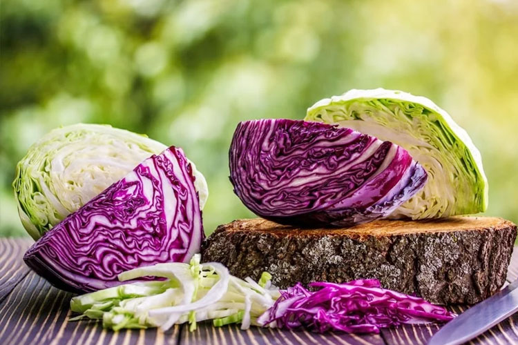 Manfaat Kol Merah untuk Kesehatan dan Cara Terbaik Mengonsumsinya